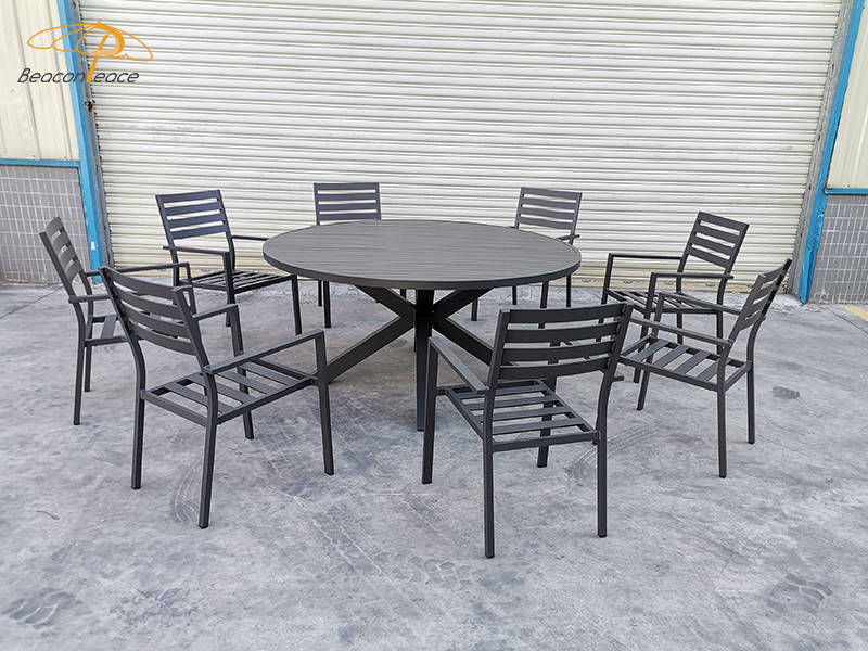 round table patio set